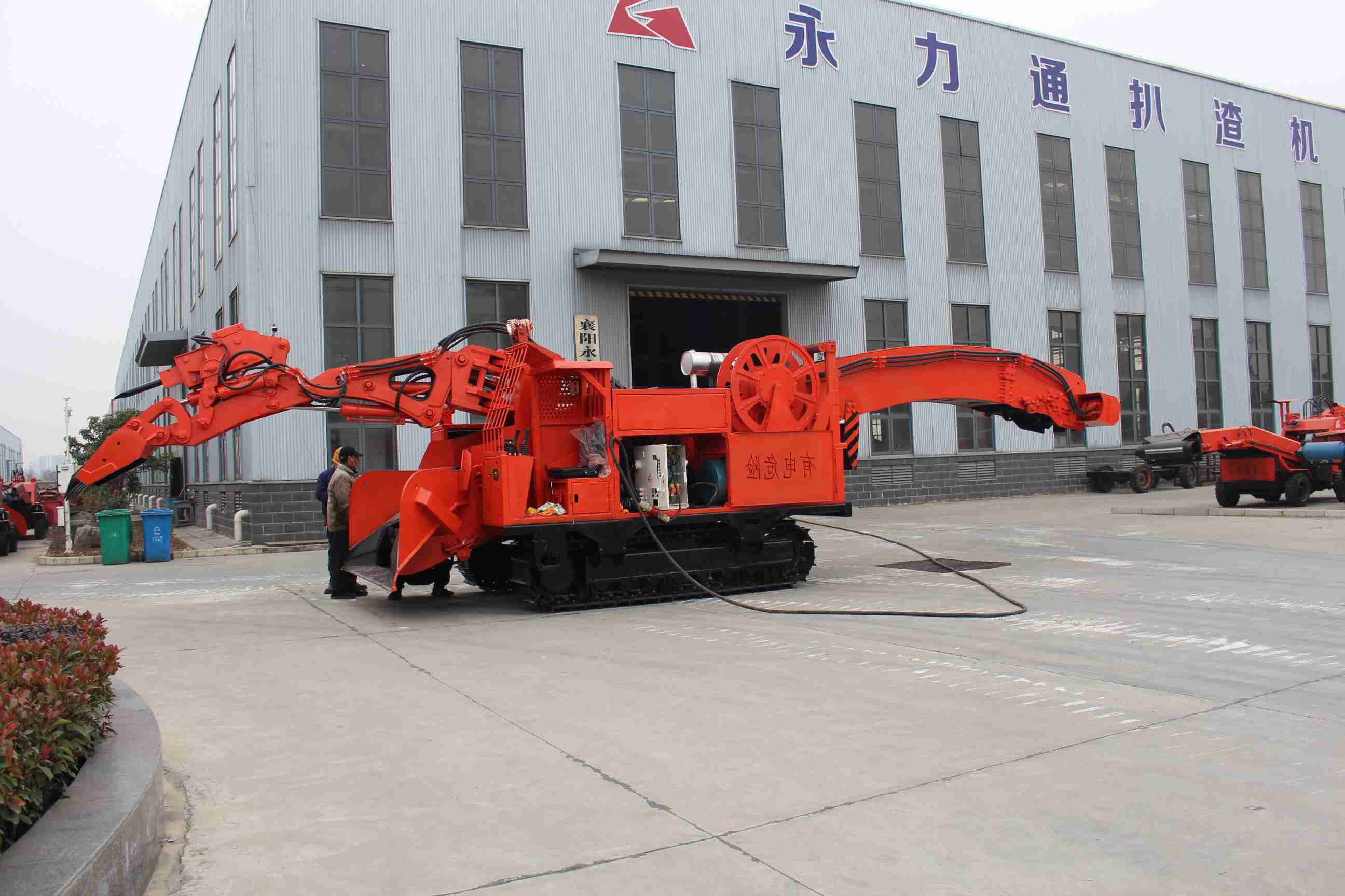 蜀绣非遗故事分享，老艺人的坚守，技艺传承的感动