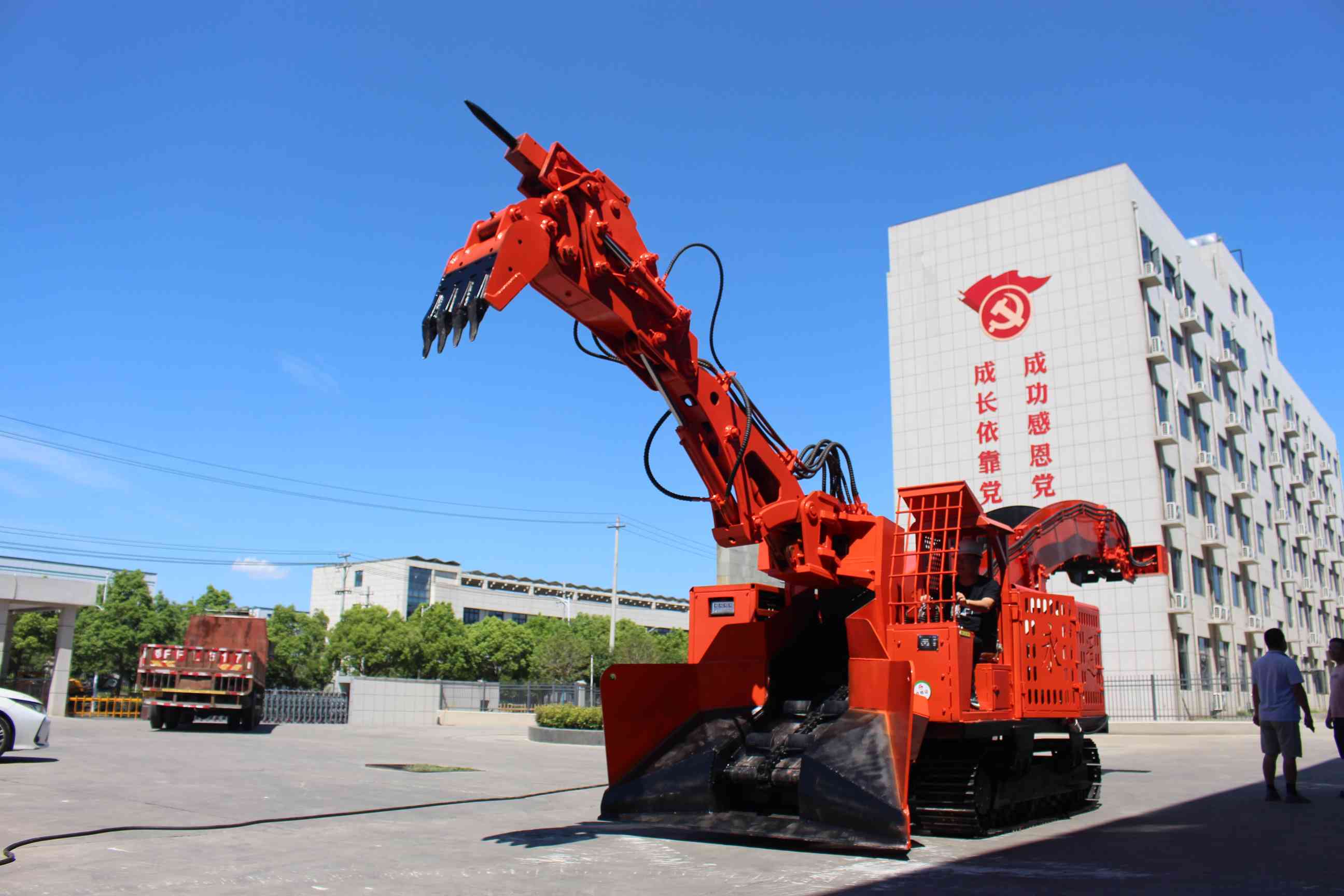 川渝特产送礼避坑，送长辈别选这些，实用才是关键